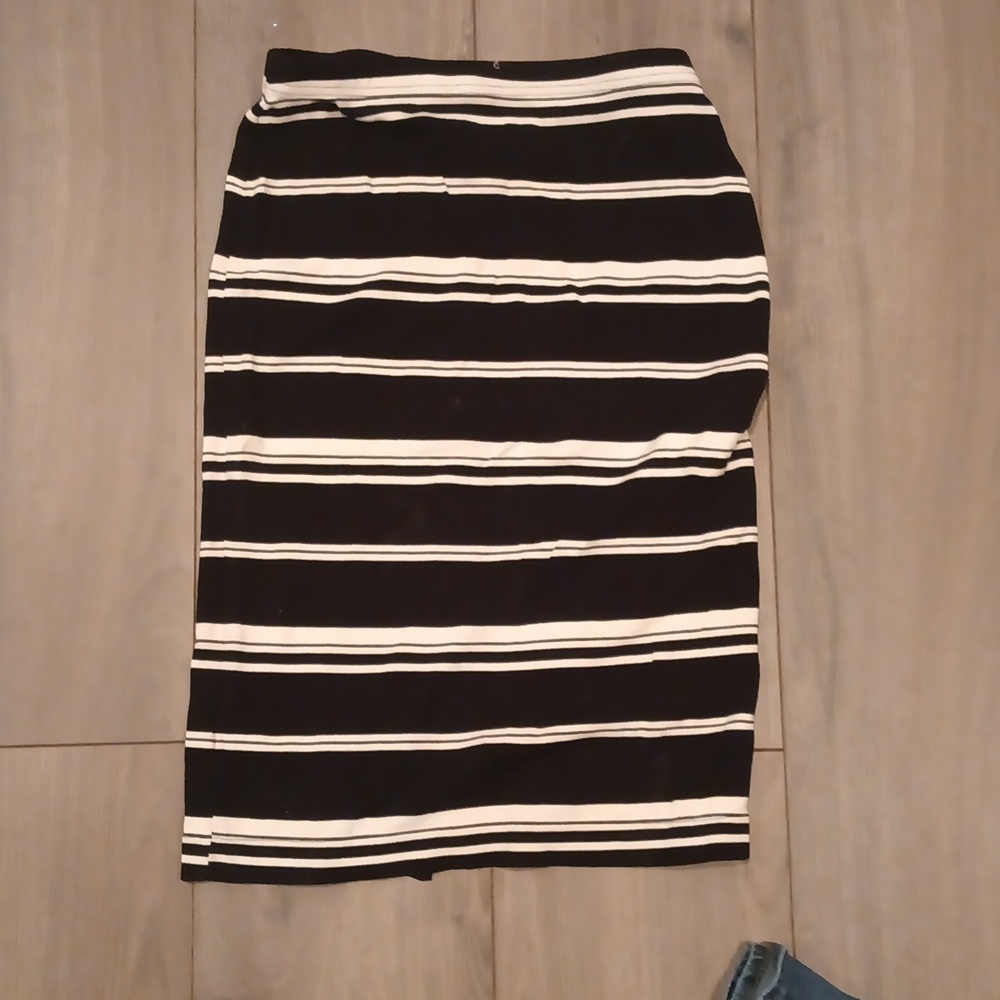 Forever 21 midi skirt